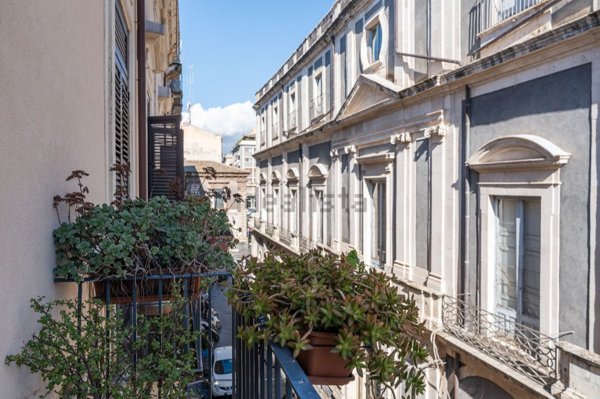 appartamento in vendita a Catania in zona Centro Storico