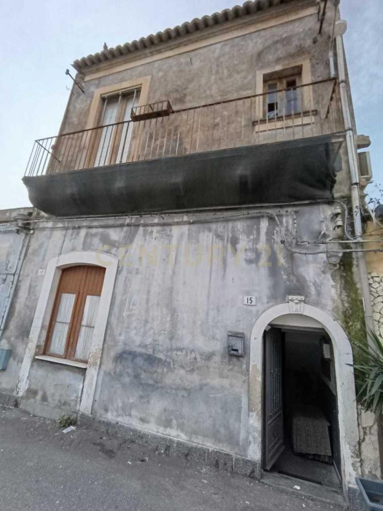 casa indipendente in vendita a Catania in zona Cibali