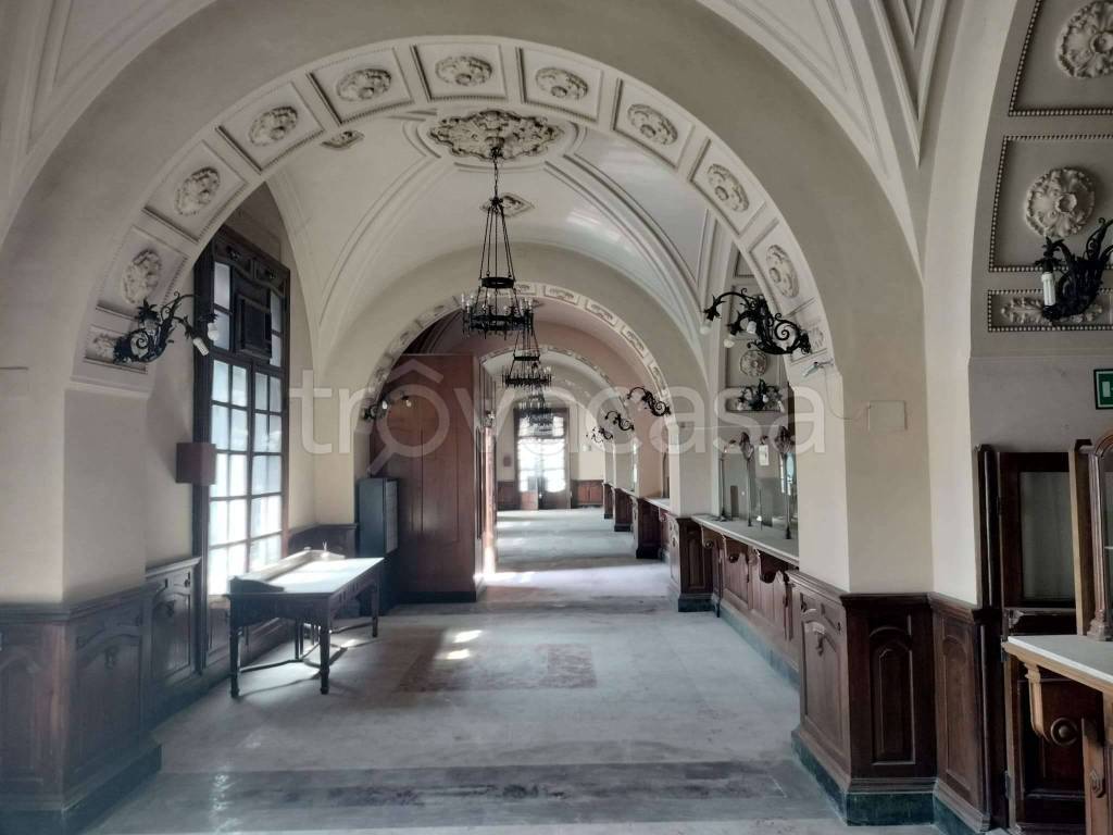 negozio in vendita a Catania in zona Centro Storico