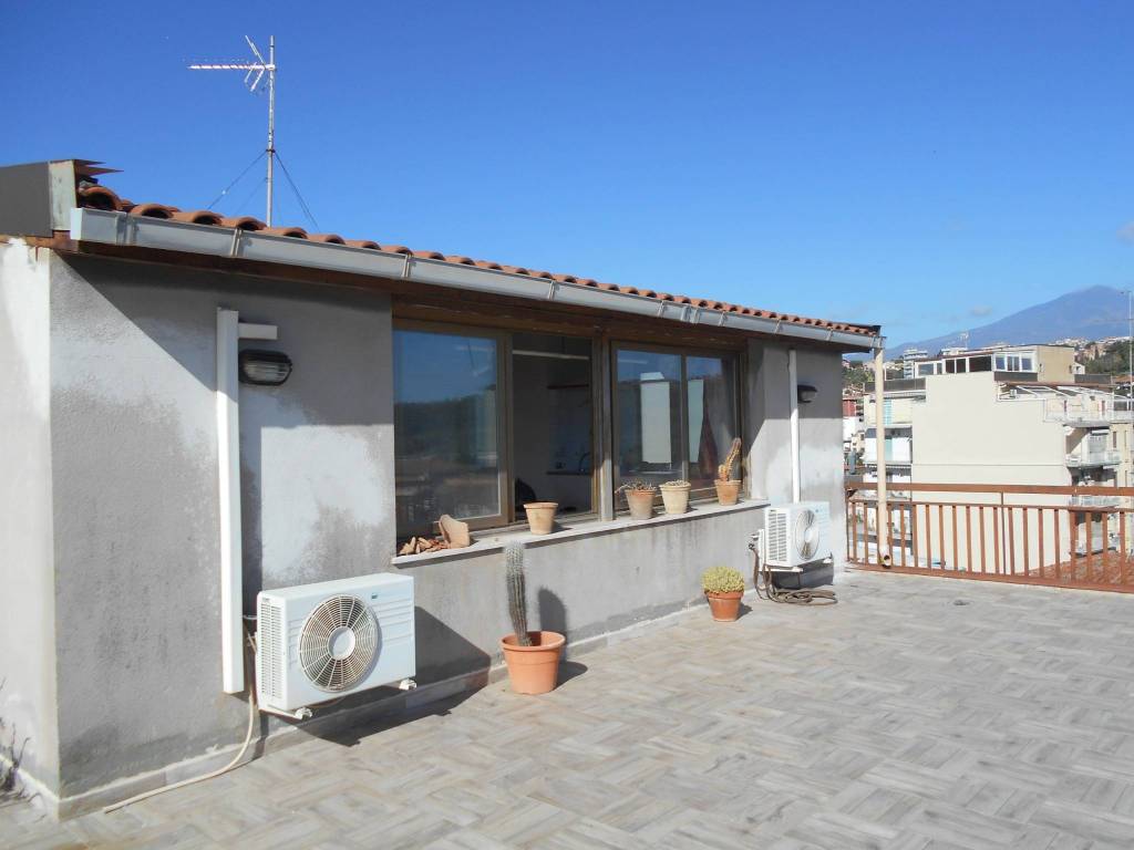 appartamento in vendita a Catania in zona Canalicchio