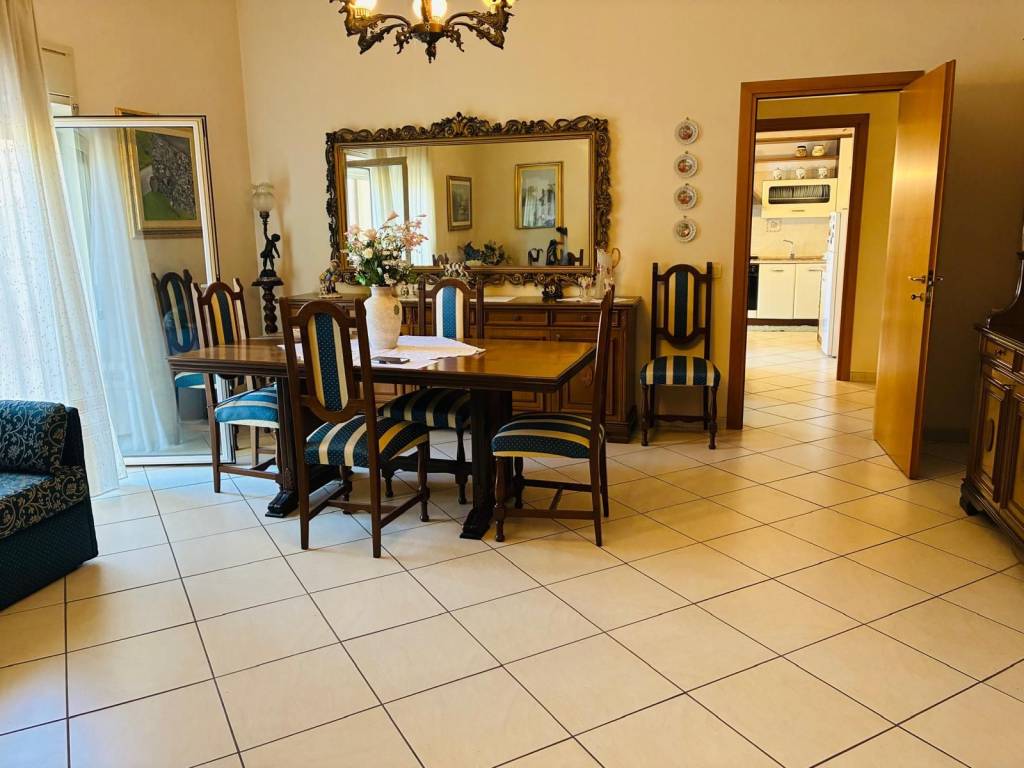 appartamento in vendita a Catania in zona Ognina