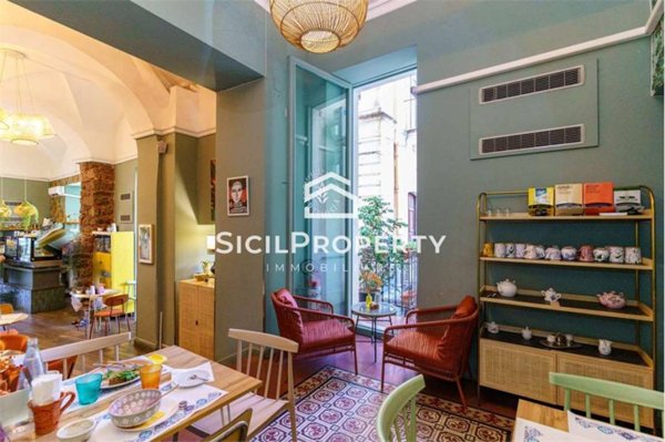 negozio in vendita a Catania in zona Centro Storico