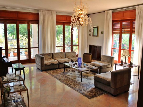 casa indipendente in vendita a Catania