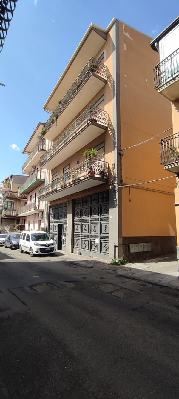 appartamento in vendita a Catania in zona Zia Lisa