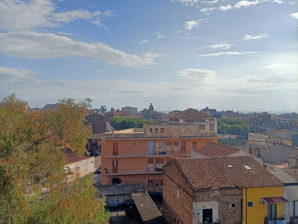 appartamento in vendita a Catania in zona San Giorgio