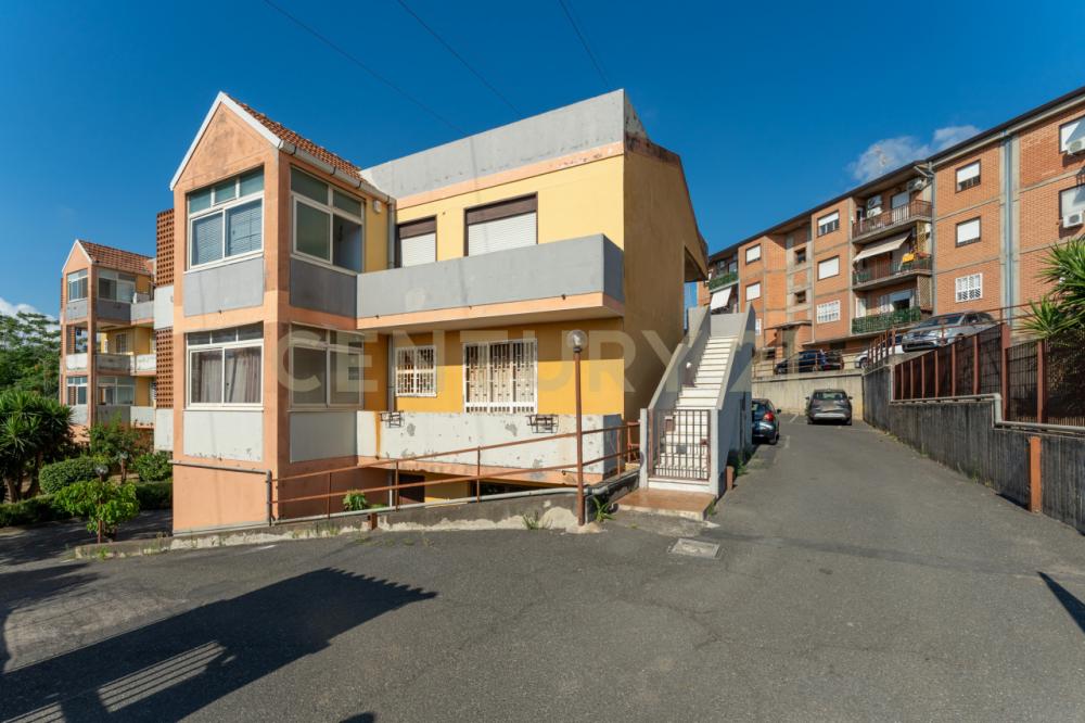 appartamento in vendita a Catania in zona Librino