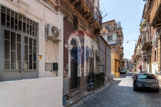 appartamento in vendita a Catania in zona Centro Storico