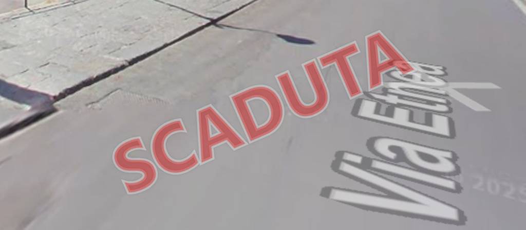 locale commerciale in vendita a Catania in zona Centro Storico