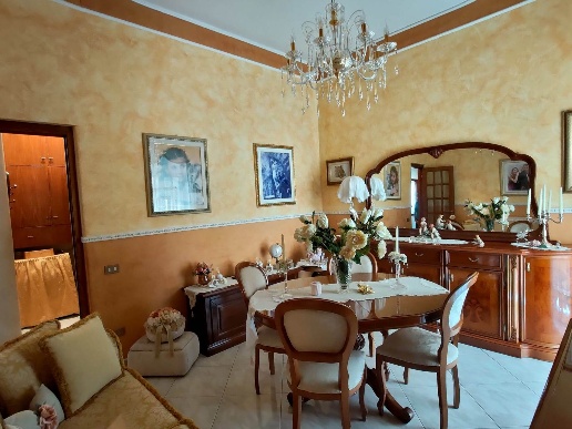 appartamento in vendita a Catania in zona Centro Storico