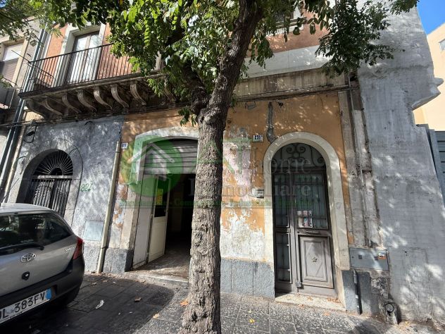 negozio in vendita a Catania in zona Centro Storico