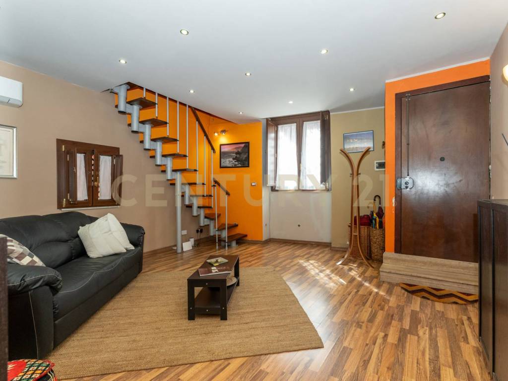 casa indipendente in vendita a Catania