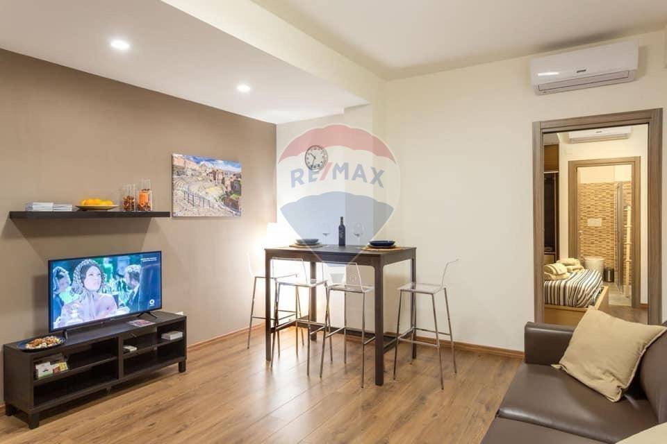 appartamento in vendita a Catania in zona Centro Storico