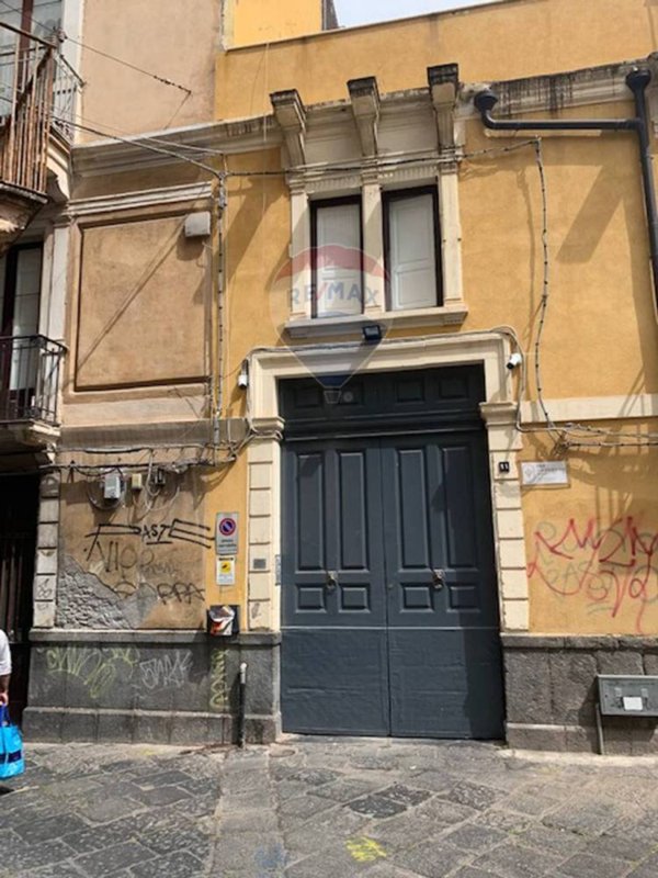 casa indipendente in vendita a Catania in zona Centro Storico