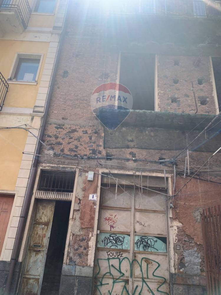 appartamento in vendita a Catania in zona Centro Storico