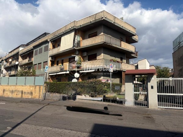 appartamento in vendita a Catania in zona Canalicchio