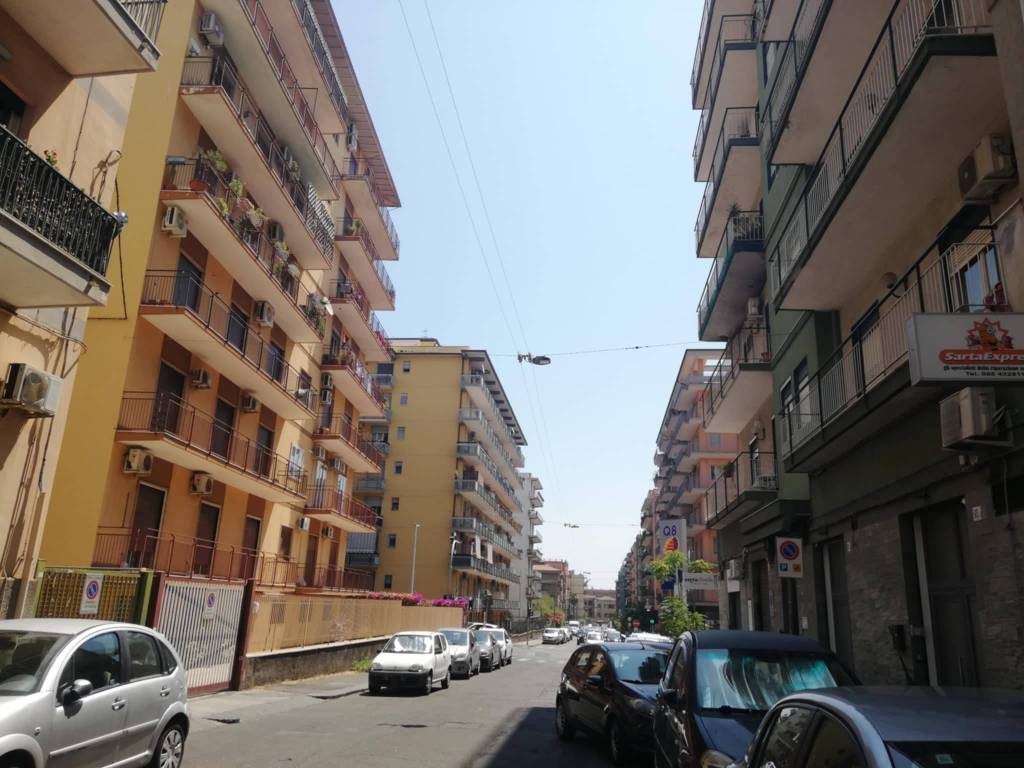 appartamento in vendita a Catania in zona Canalicchio