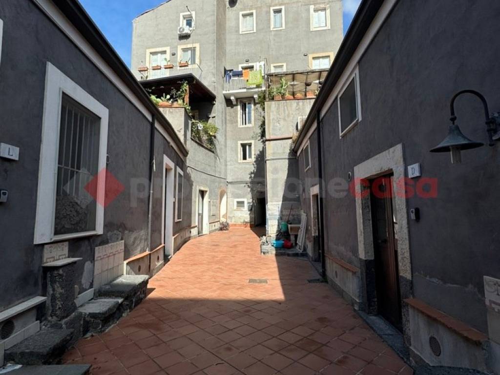 appartamento in vendita a Catania in zona Centro Storico