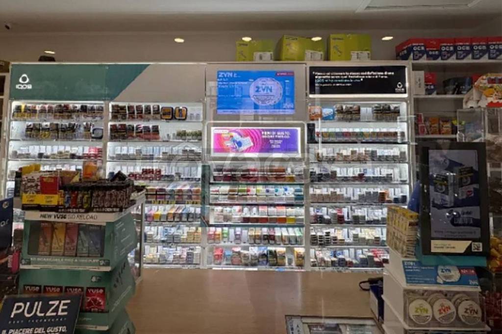 negozio in vendita a Catania in zona Centro Storico