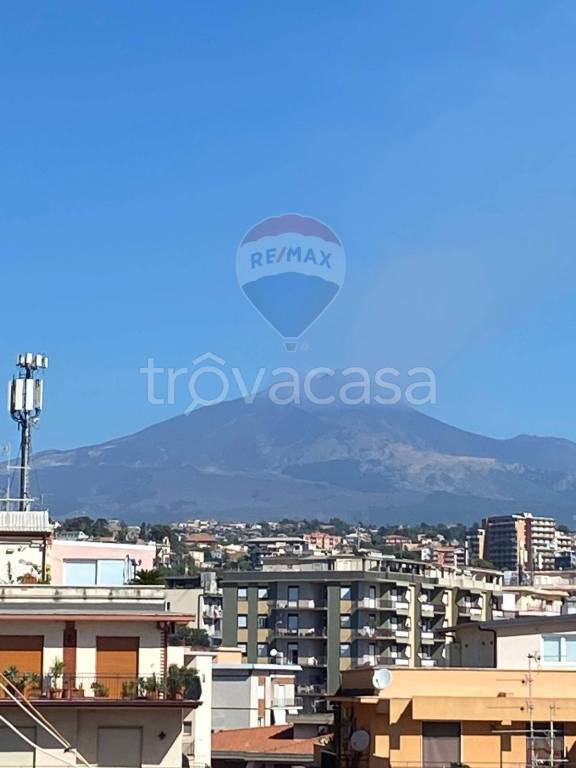 appartamento in vendita a Catania in zona Centro Storico