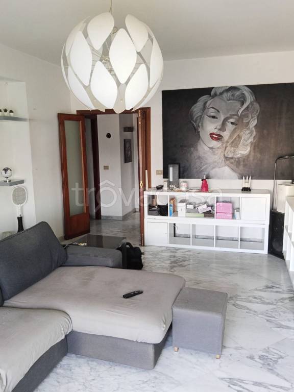 appartamento in vendita a Catania in zona Villaggio Sant'Agata