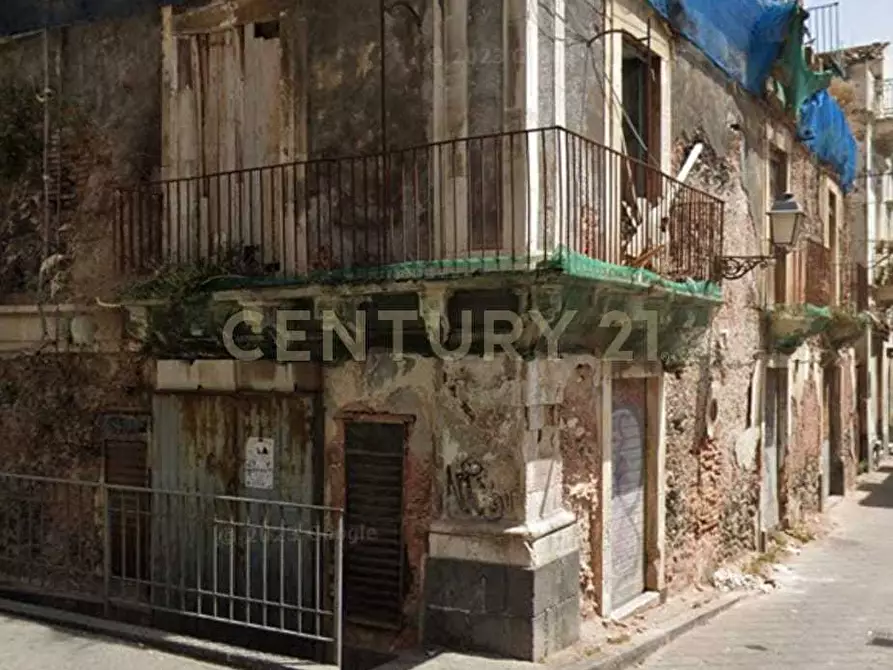 casa indipendente in vendita a Catania in zona Centro Storico