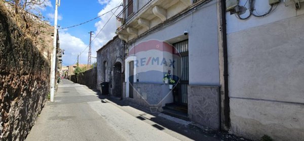 appartamento in vendita a Catania in zona Cibali