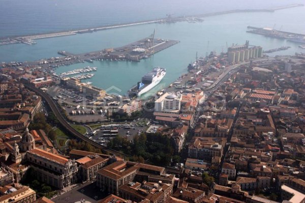 terreno edificabile in vendita a Catania in zona Centro Storico