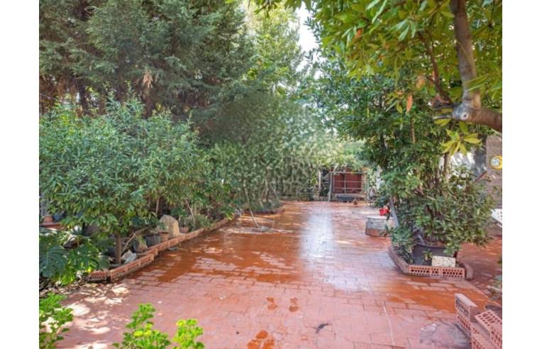 casa indipendente in vendita a Catania