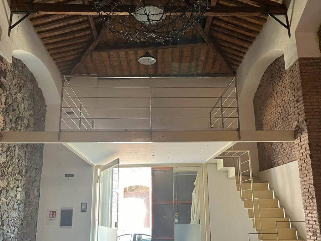 negozio in vendita a Catania