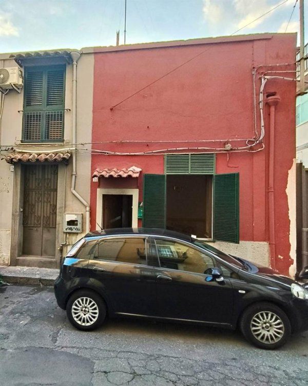 casa indipendente in vendita a Catania