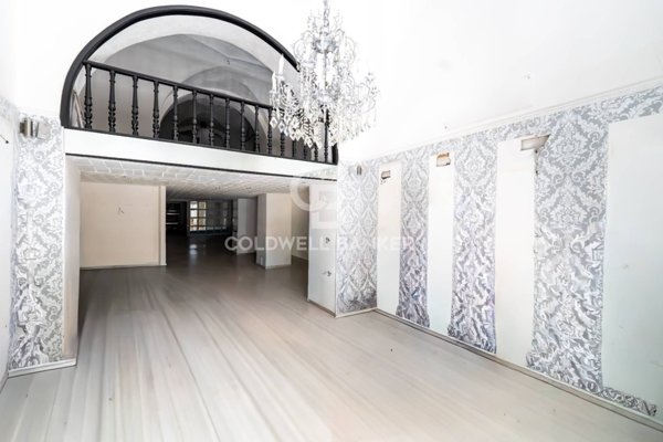 locale commerciale in vendita a Catania in zona Centro Storico