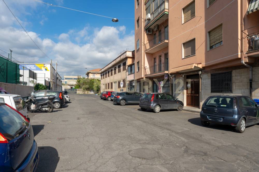 appartamento in vendita a Catania in zona Centro Storico