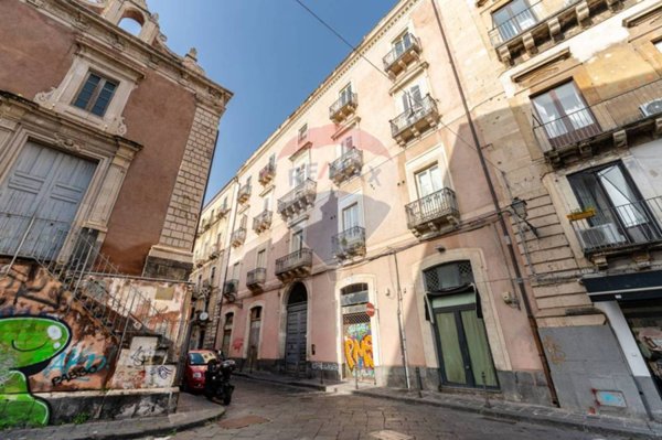 appartamento in vendita a Catania in zona Centro Storico