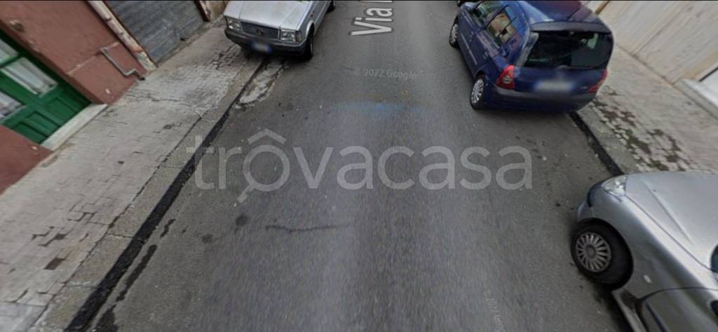 negozio in vendita a Catania in zona Canalicchio