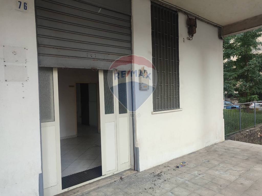 negozio in vendita a Catania in zona Nesima