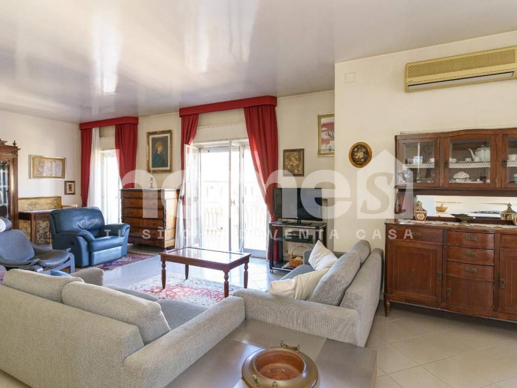 appartamento in vendita a Catania in zona Picanello