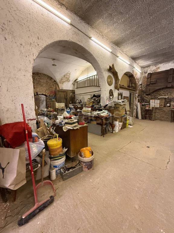 negozio in vendita a Catania