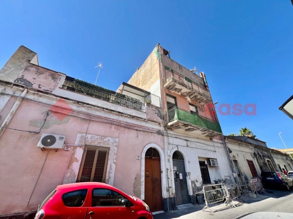 appartamento in vendita a Catania in zona Picanello