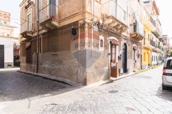 casa indipendente in vendita a Catania in zona Centro Storico