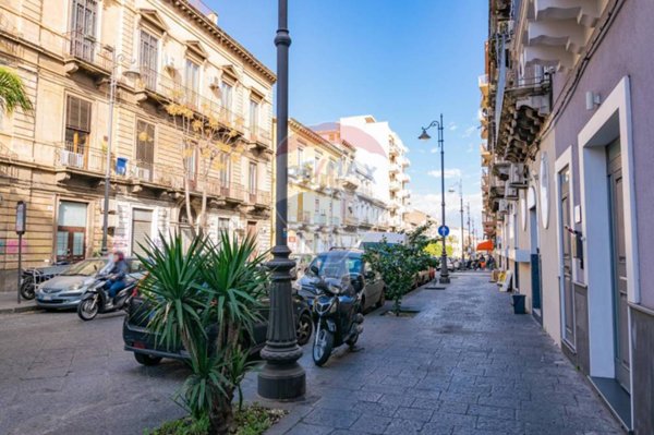 locale di sgombero in vendita a Catania in zona Centro Storico