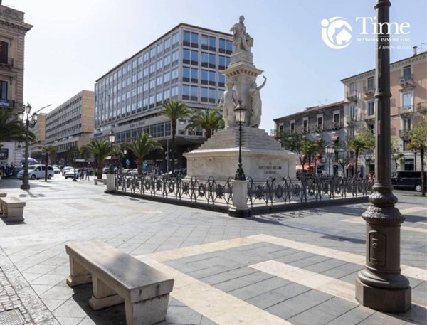 appartamento in vendita a Catania in zona Centro Storico