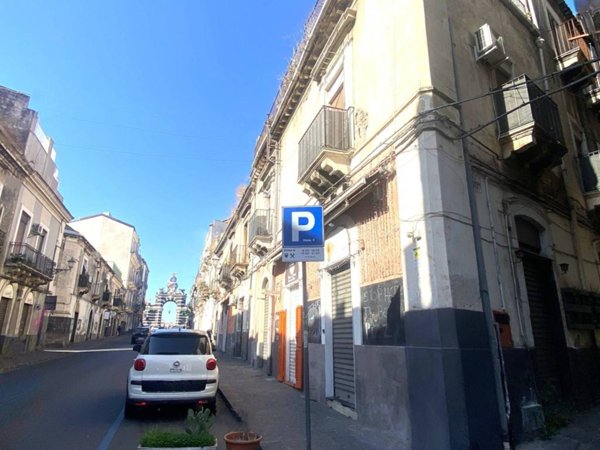 appartamento in vendita a Catania in zona Centro Storico