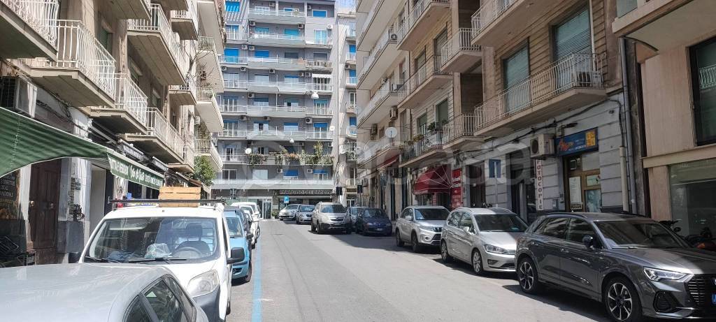 negozio in vendita a Catania in zona Picanello