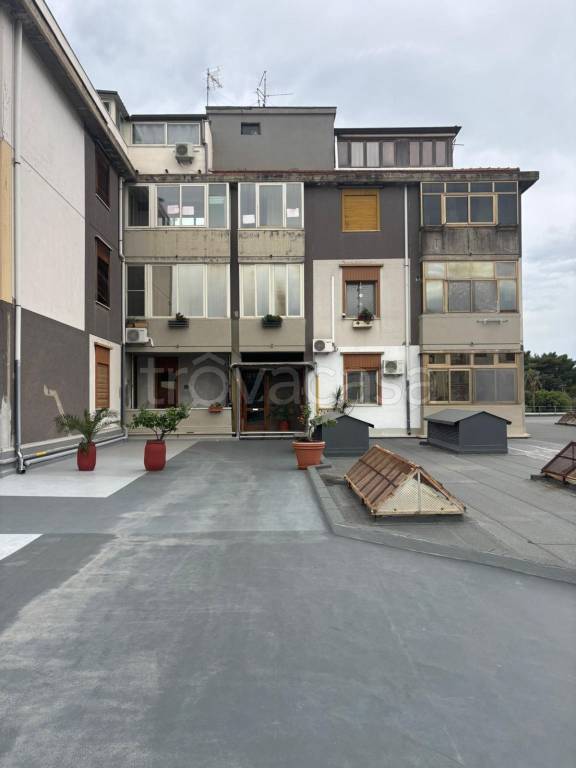 appartamento in vendita a Catania in zona Ognina