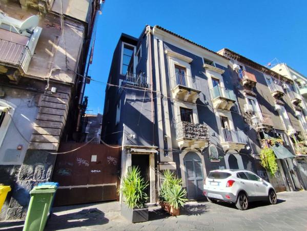 appartamento in vendita a Catania in zona Centro Storico