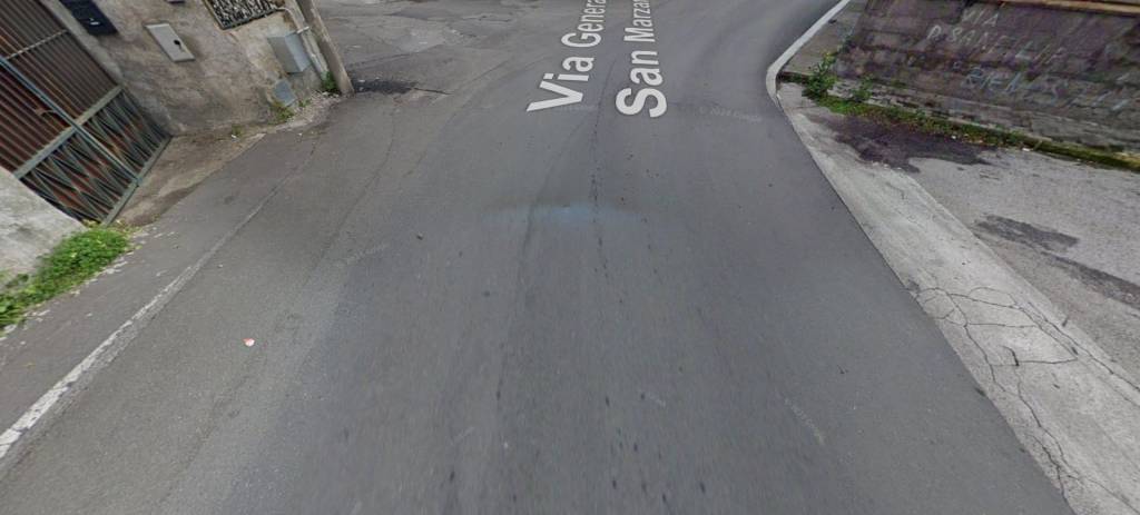 locale di sgombero in vendita a Catania in zona Canalicchio