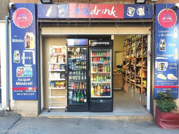 negozio in vendita a Catania