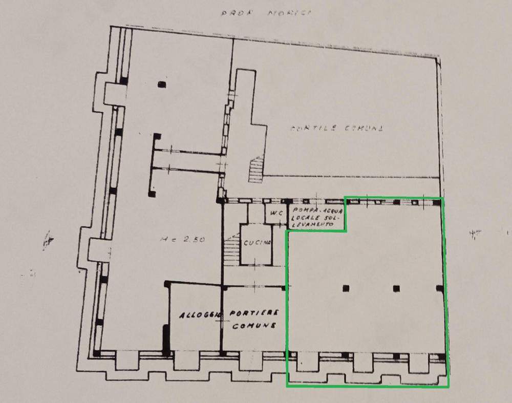 locale di sgombero in vendita a Catania