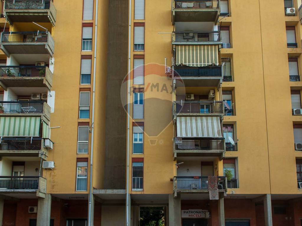appartamento in vendita a Catania in zona Librino