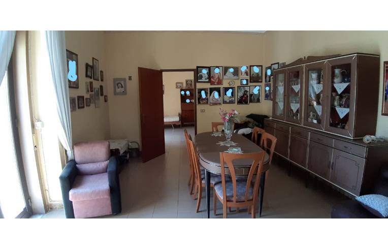 casa indipendente in vendita a Catania in zona Centro Storico